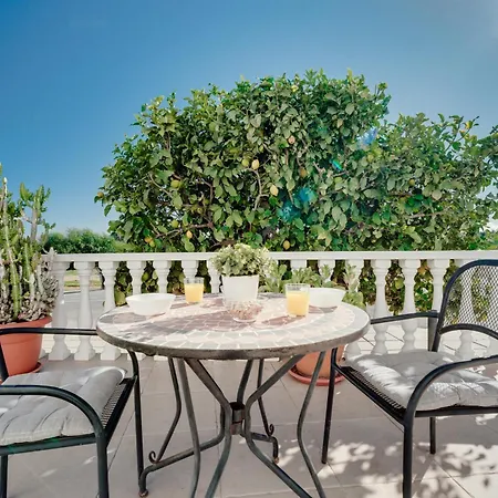 Villa Lemon Tree