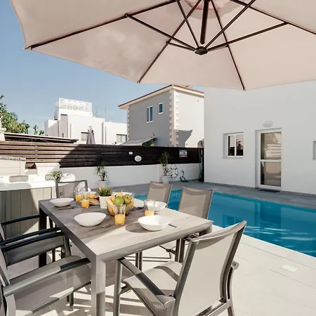 Lemon Tree Villa
